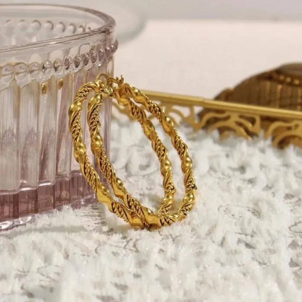 New Gold 18K Big Circle Hoop Earrings, NICE EARRINGS, CUTE EARRINGS - Picture 3 of 7